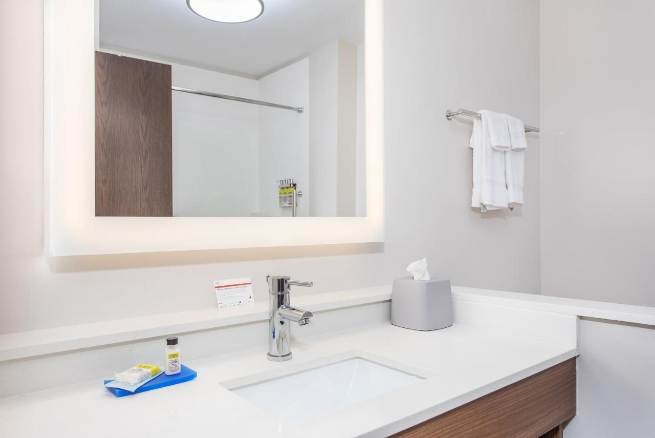Holiday Inn Express Williamsburg By Ihg Zewnętrze zdjęcie